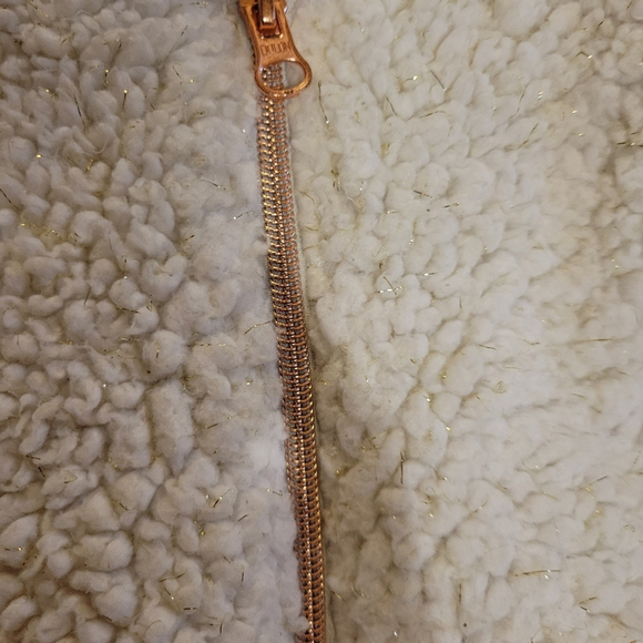 SO Faux Fur Hoodie Girls' Size Large 10-12 - Picture 3 of 6